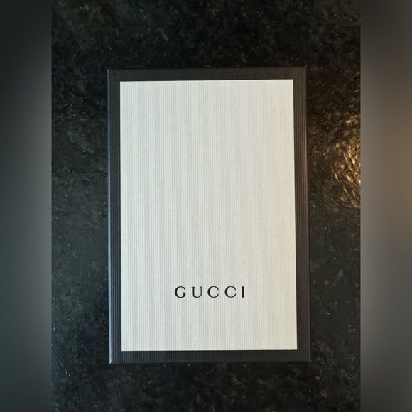Gucci Supreme Bee iPhone 7/8/SE case - Picture 3 of 4